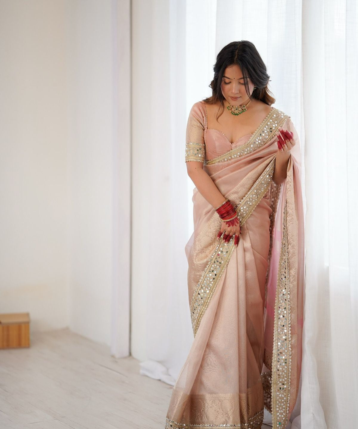 Trending Tissue Organza Saree Set