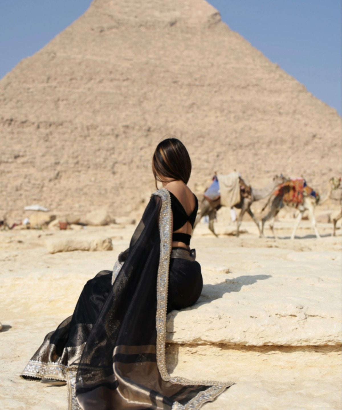 Trending Tissue Organza Saree Set