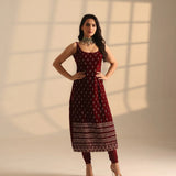 Zoya Roman Glass Straight Suit