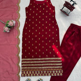 Zoya Roman Glass Straight Suit