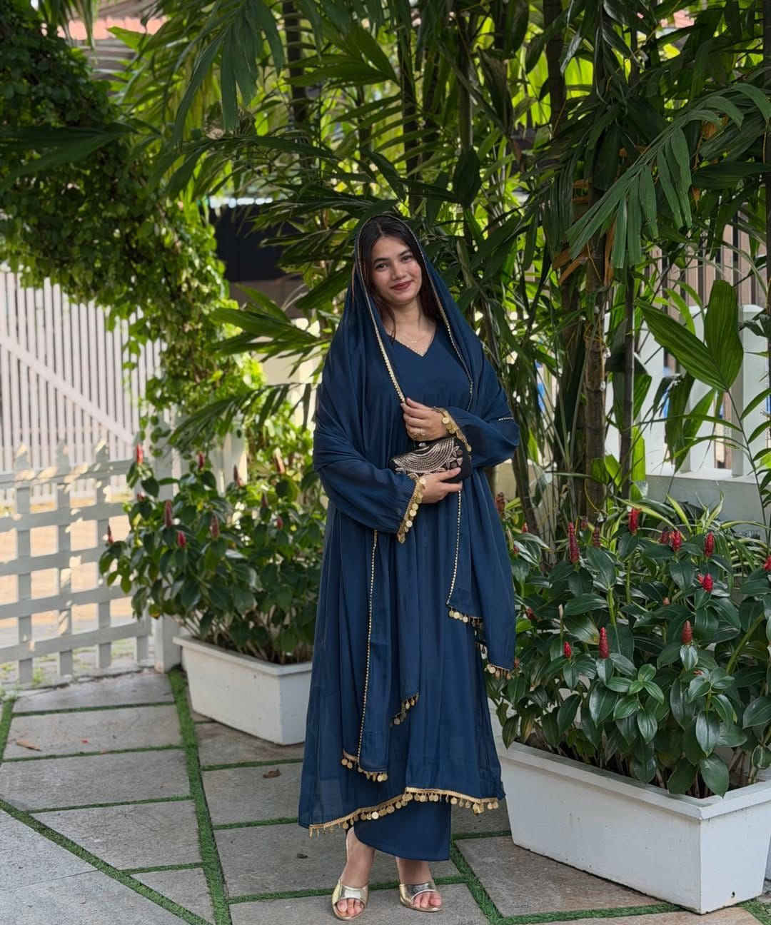 Party Look Roman Silk Suit