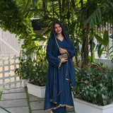 Party Look Roman Silk Suit