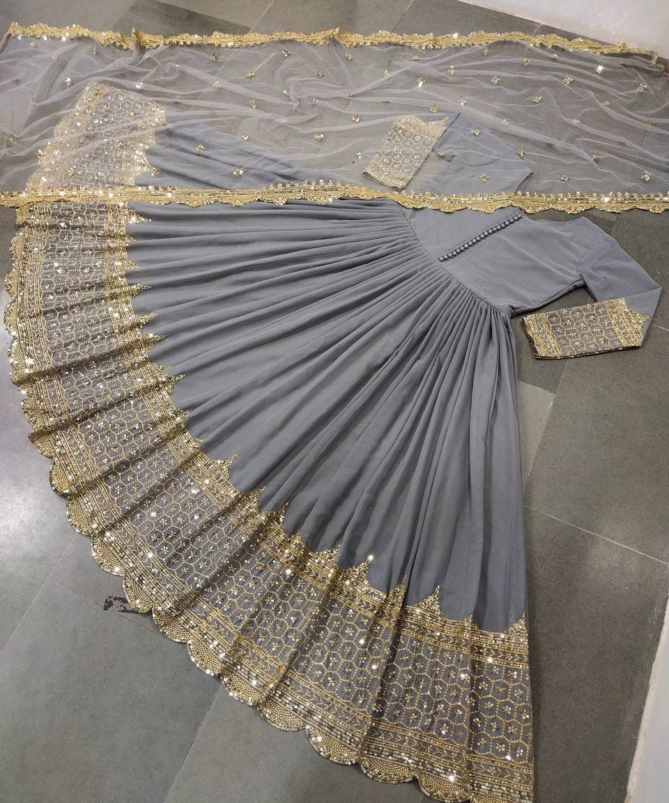 HIT DAMAN GOWN