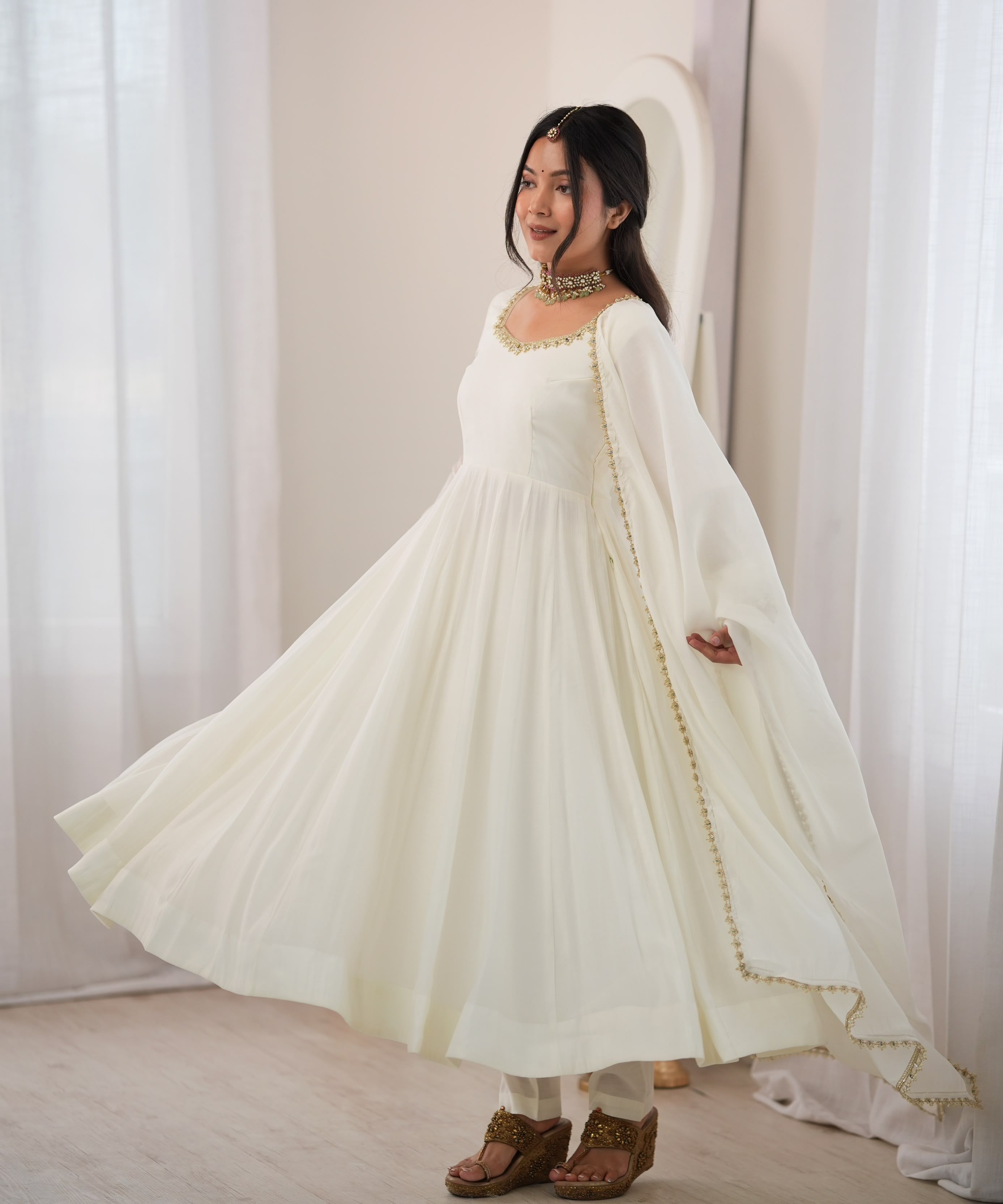 White Mul Chnaderi Anarkali Gown