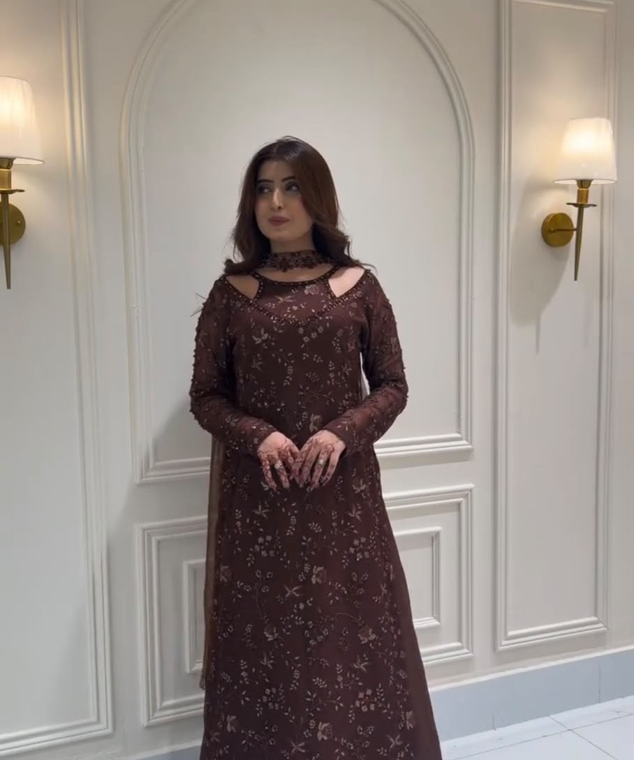 Trendy Embroidered Kurti Plazzo Set