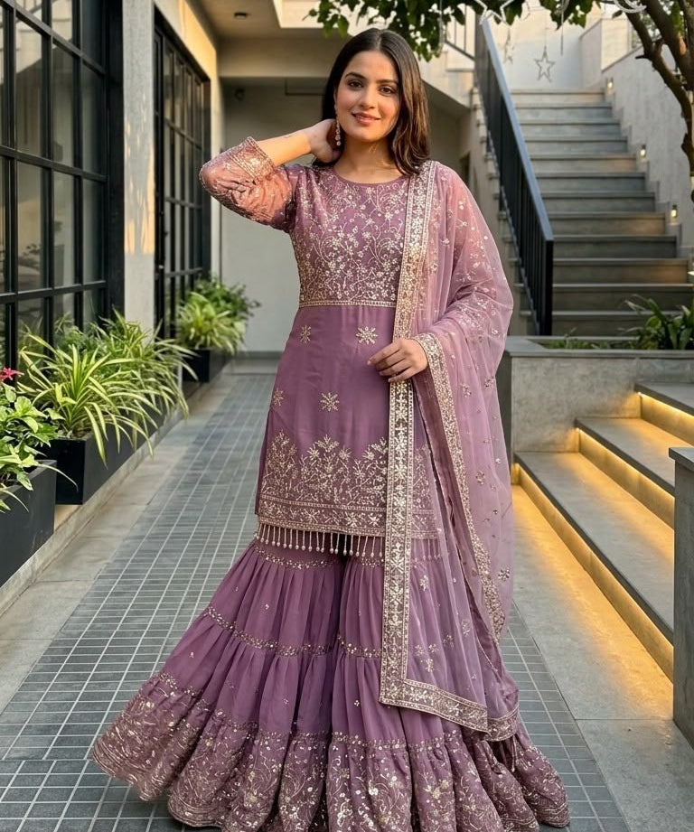 Fashionable Pakistani Embroidered Suit