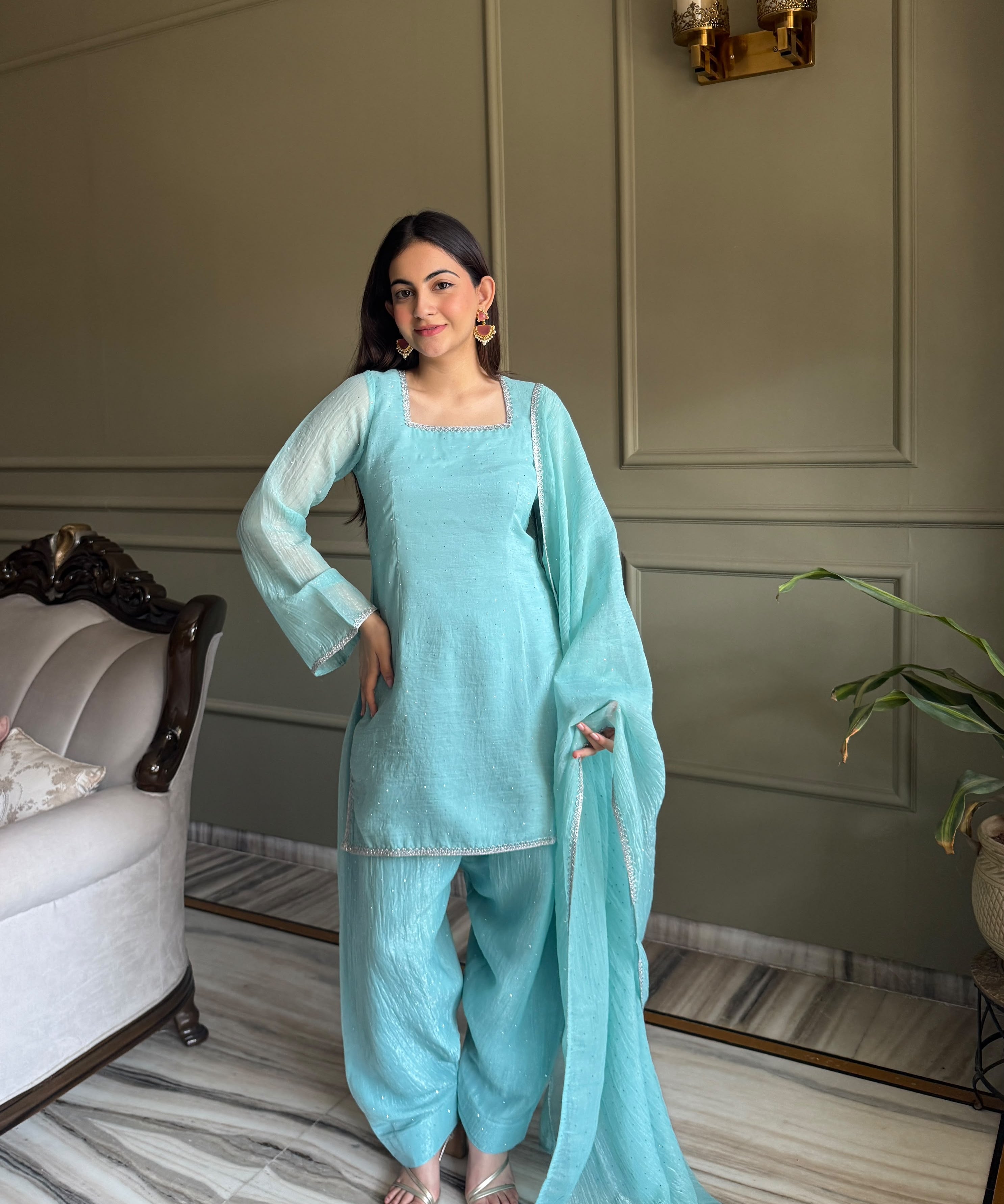 Prettyish Silk Farshi Salwar Suit
