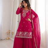 Fresh Look Crunchy Silk Straight Suit