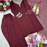 Presenting New Cinon Top-Sarara