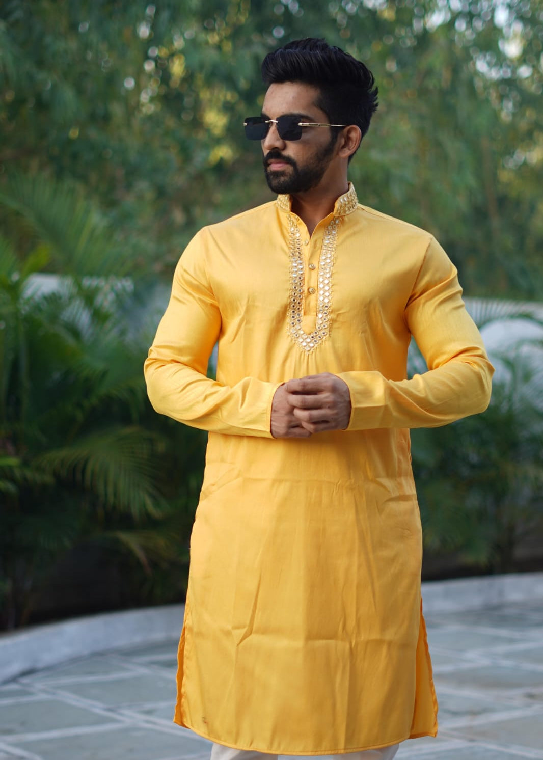 PRESENT'S MEN'S TRADITIONAL KURTA