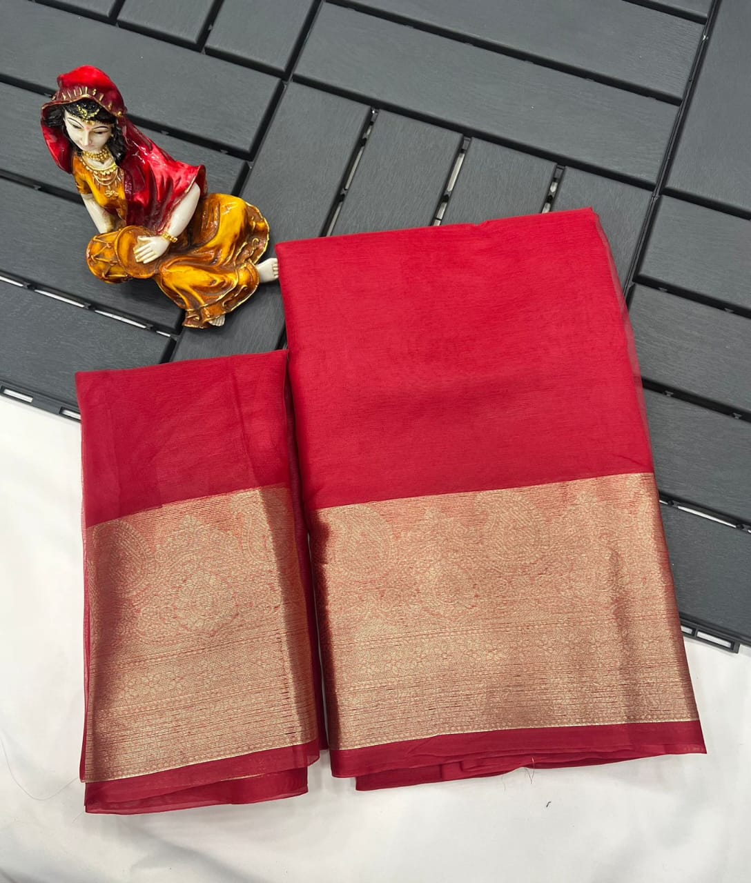 Exclusivel Pure Soft Oranza Silk Saree