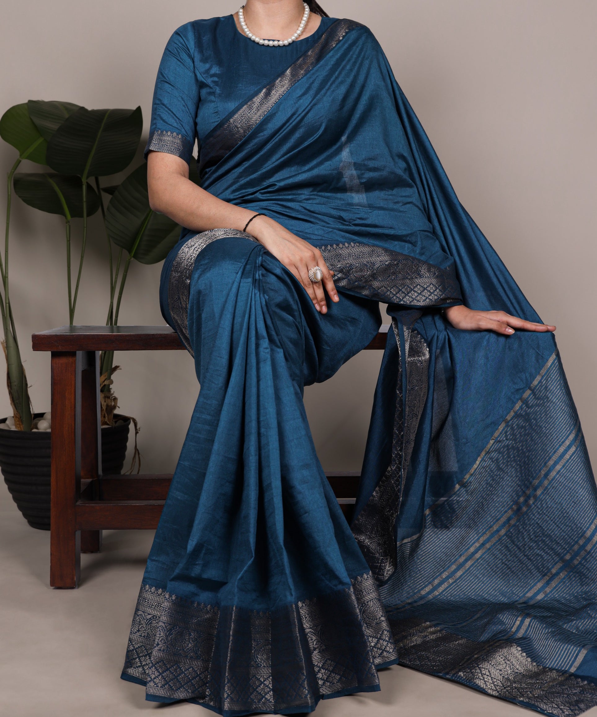 Royal Naylon Dola Silk Saree