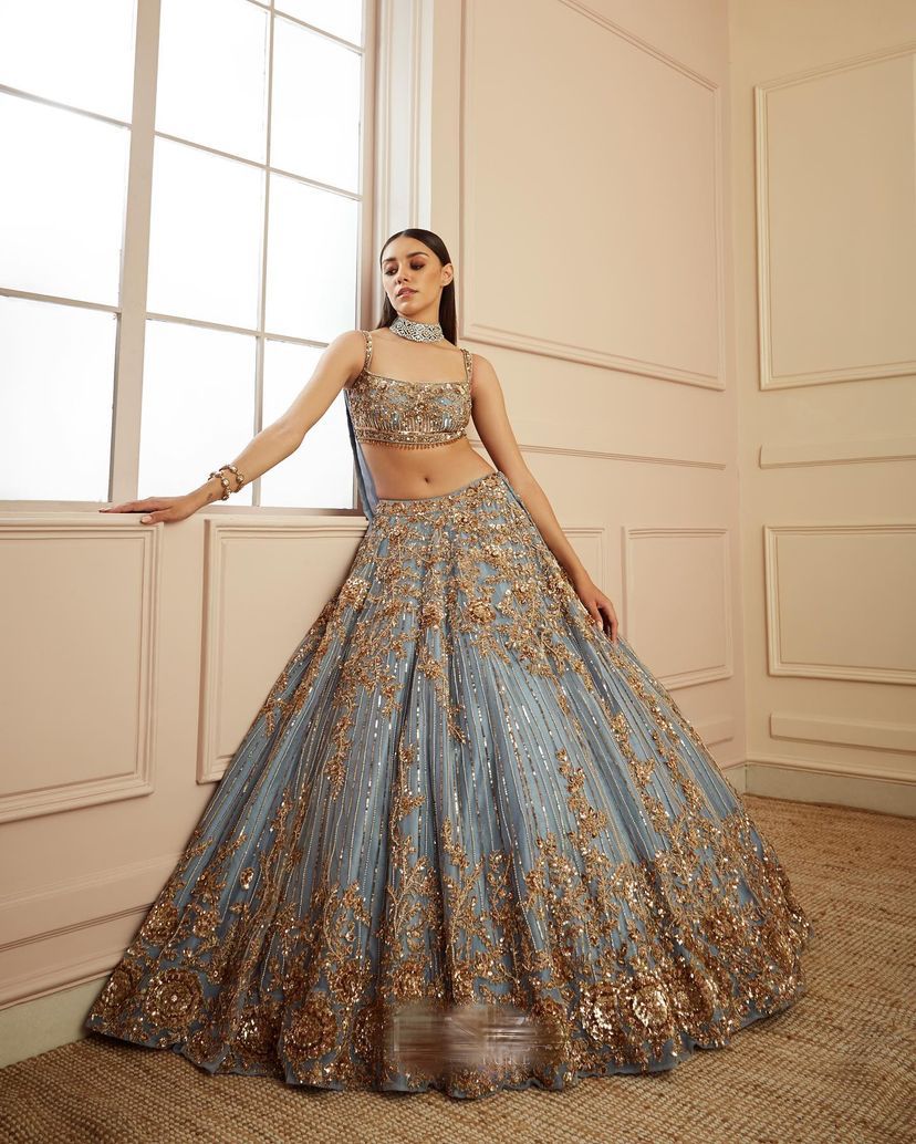 DESIGNER WEAR HEAVY SOFT NET EMBROIDERED SEQUENCE WORK LEHENGAS CHOLI