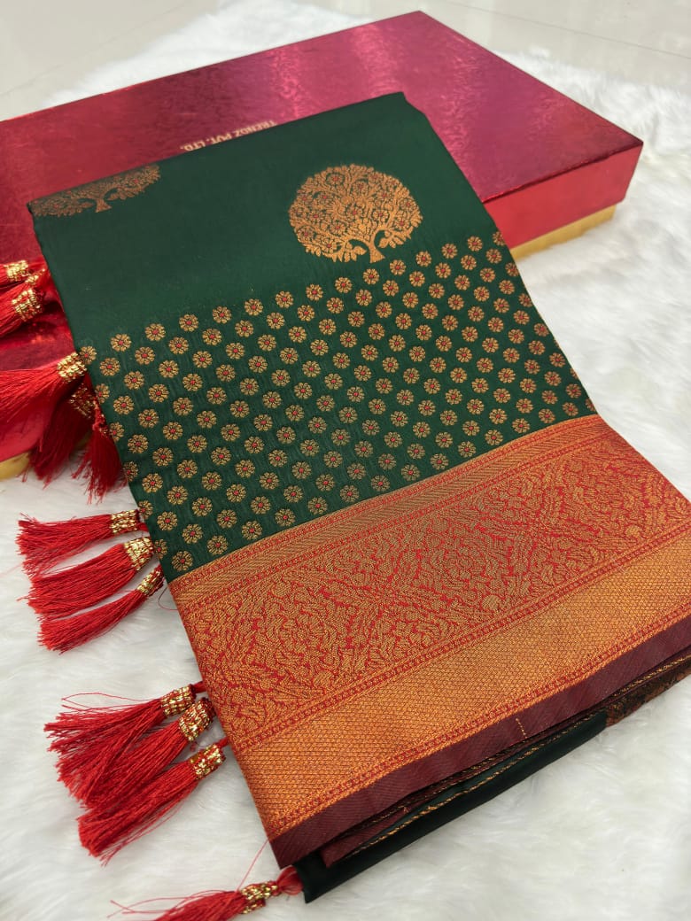 Soft Silk Saree With Zari Weaving