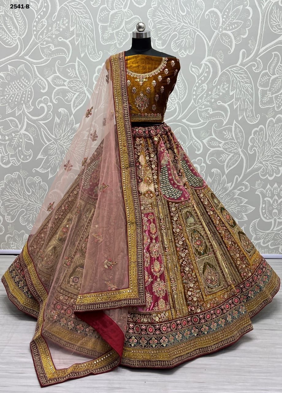 Exclusive  Bridal Wedding   Lahenga