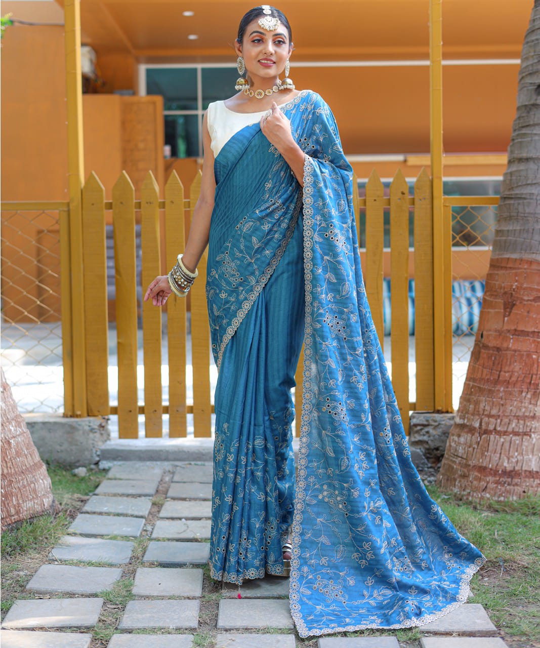 Pure Soft Silk Thread Work Saree