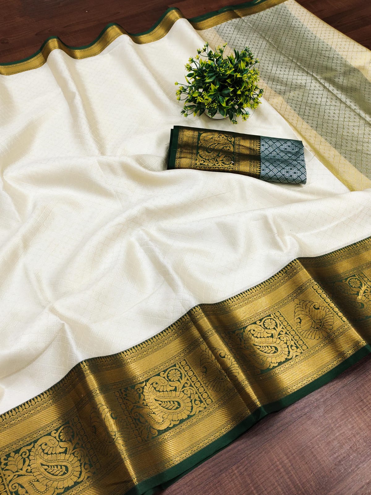 Royal Organza Silk Saree