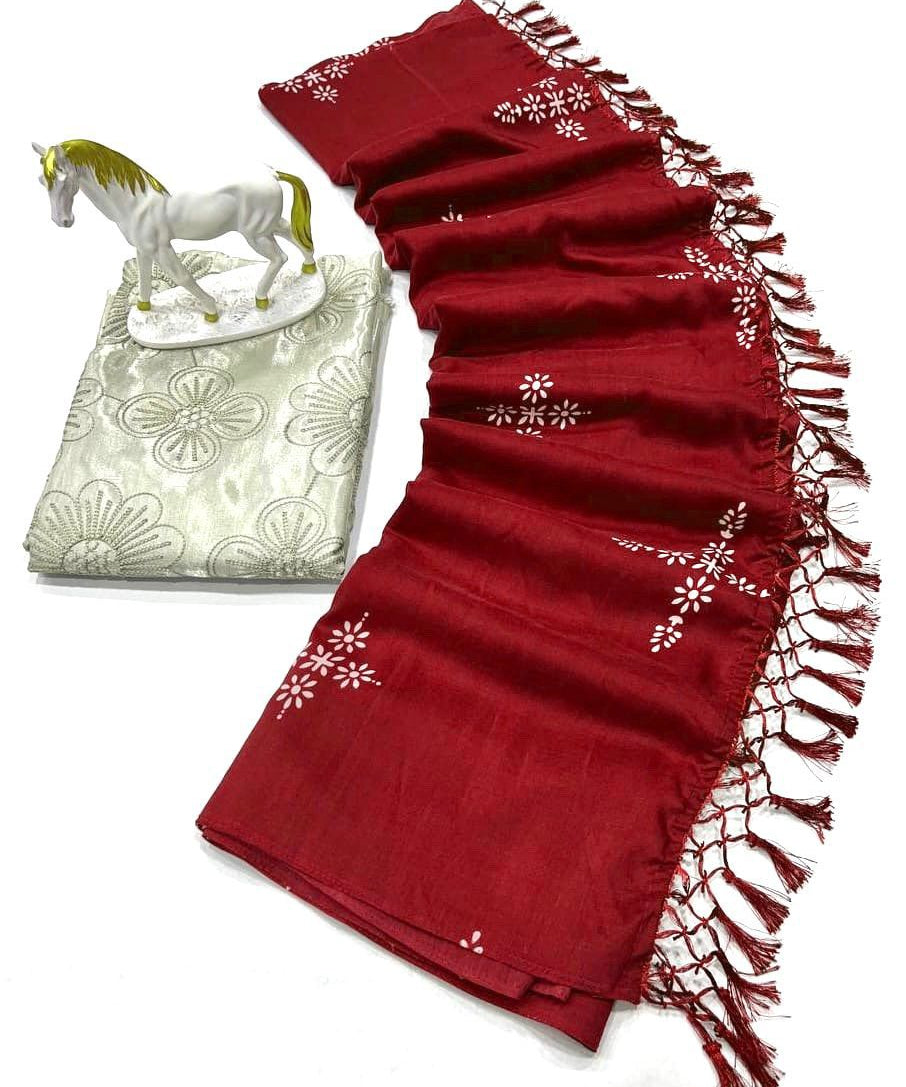 Presenting Muslin Cotton Silk Saree