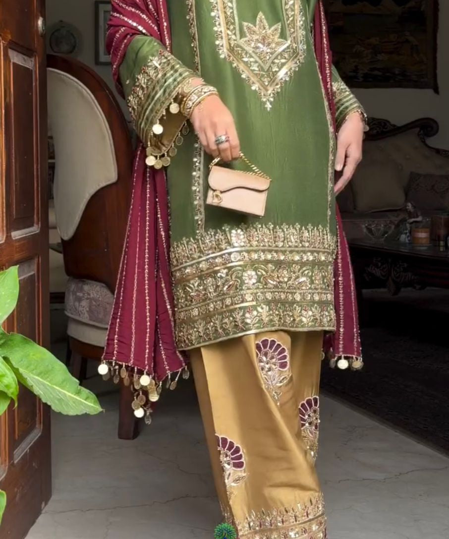 Attractive Silk Embroidered Pakistani Suit
