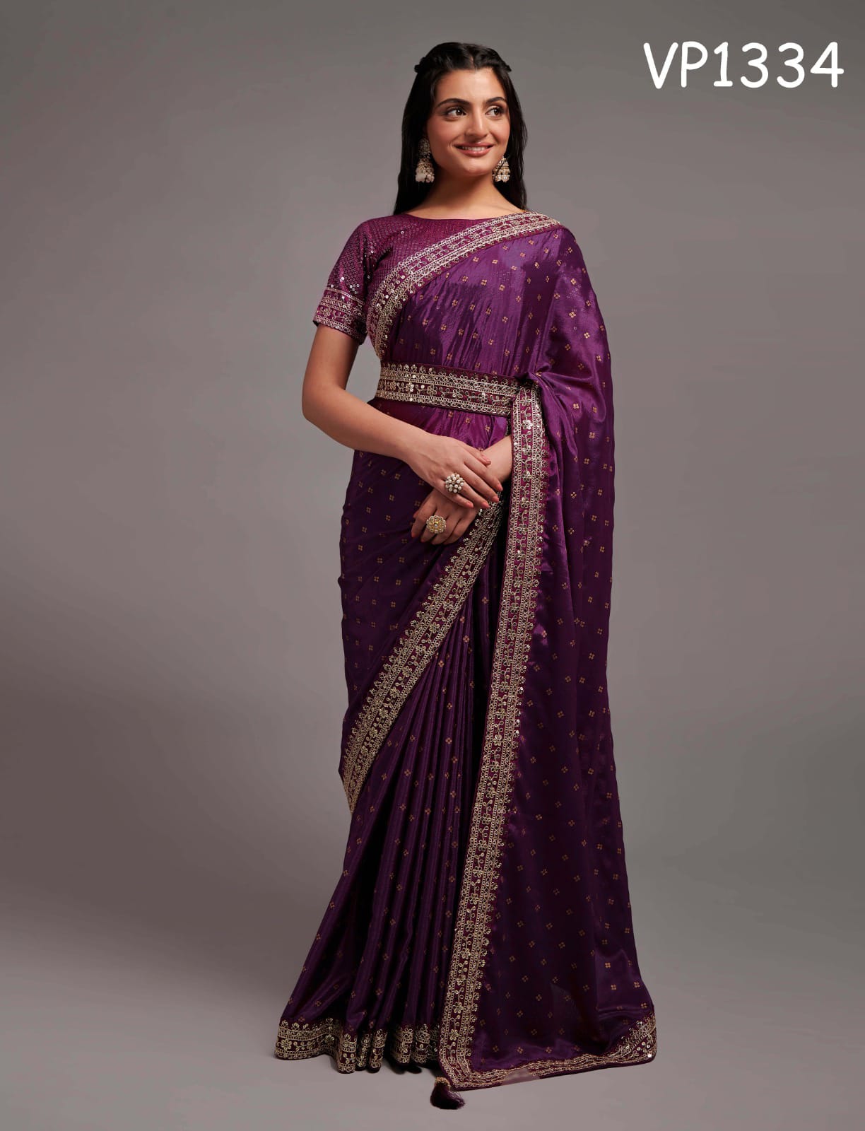 Women print Chinon saree