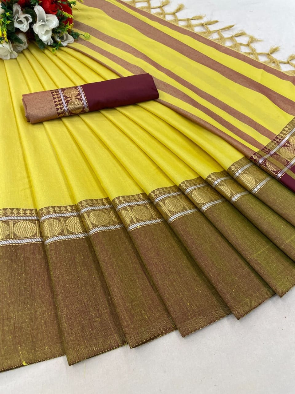 Beautiful  Tone  colour saree