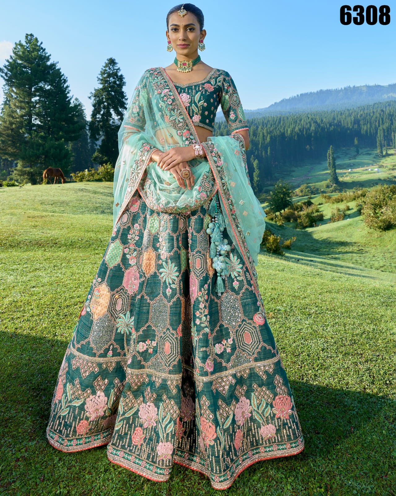 Attractive  Premium  Bridal Wedding  Lahenga  Choli