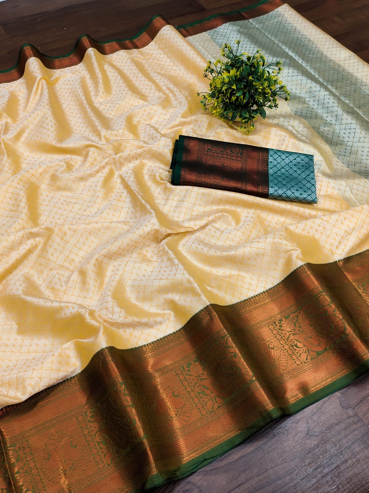 Royal Organza Silk Saree