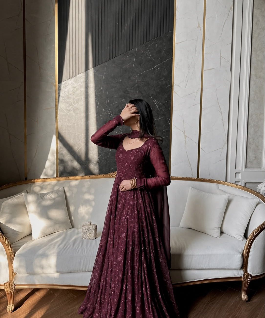PRESENTING  BEAUTIFUL  STYLISH GOWN