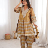 Classic Twotone Line Tissue Suit