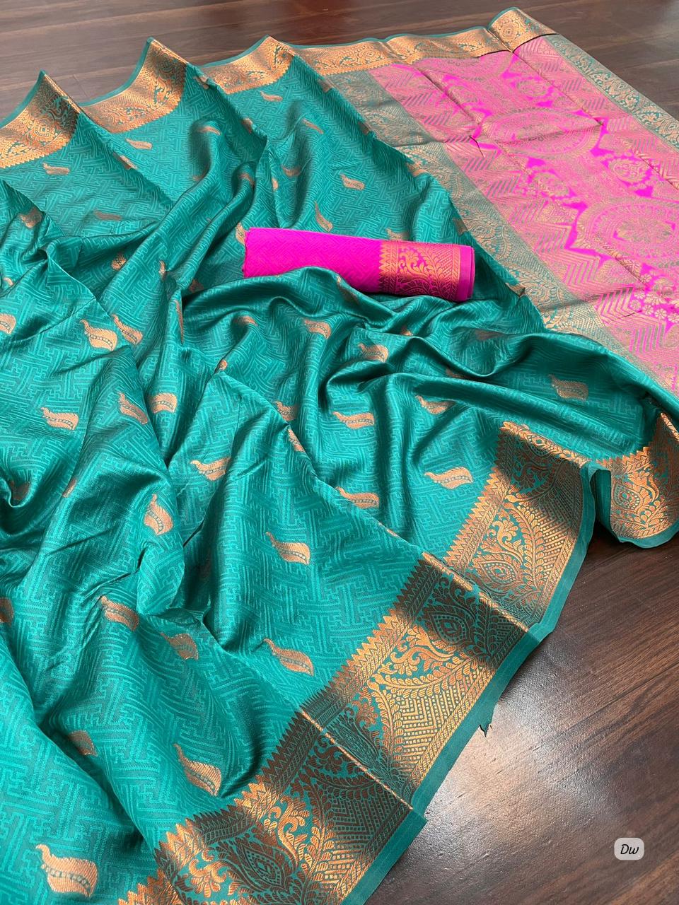 Beautiful Rich Pallu Soft Lichi Silk Saree